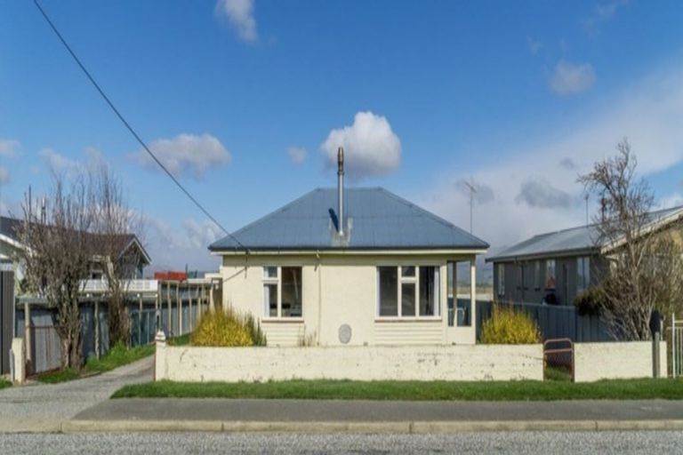 Photo of property in 11 Stafford Street, Ranfurly, 9332