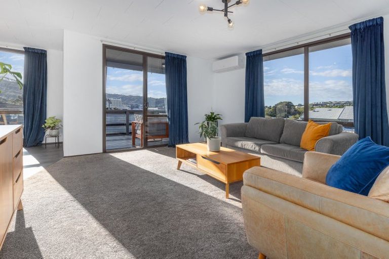 Photo of property in 10 Kivell Street, Ranui, Porirua, 5024