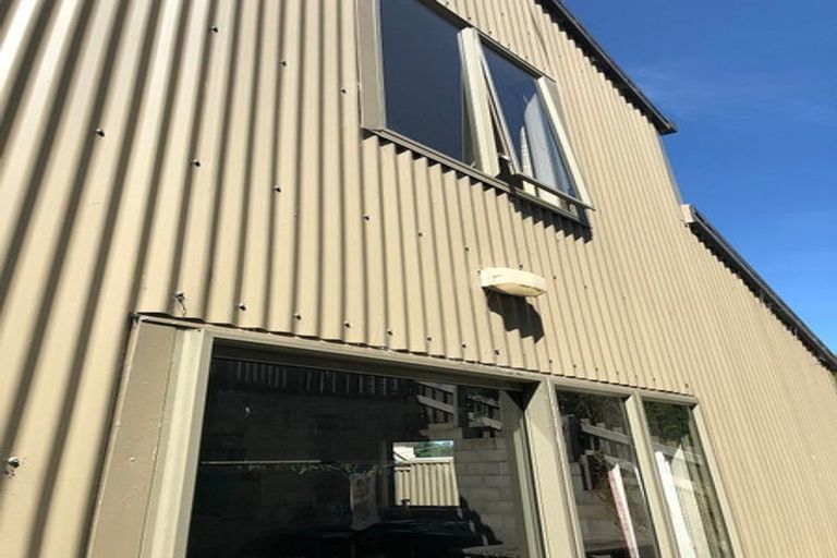 Photo of property in 2/11 Maitland Street, Dunedin Central, Dunedin, 9016