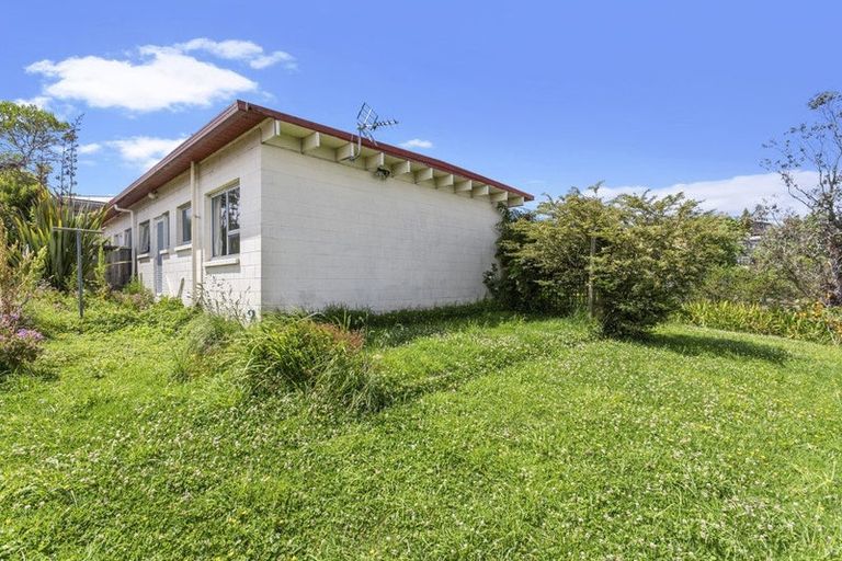 Photo of property in 1/22c Evans Road, Glen Eden, Auckland, 0602