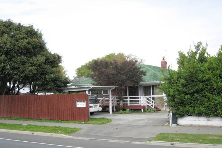 Photo of property in 99 Yaldhurst Road, Sockburn, Christchurch, 8042