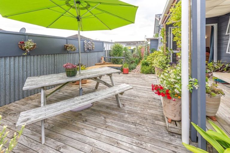 Photo of property in 8 Moray Place, Durie Hill, Whanganui, 4500