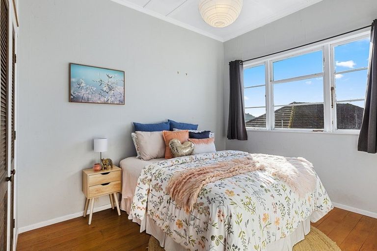 Photo of property in 2 Beere Haven Steps, Seatoun, Wellington, 6022