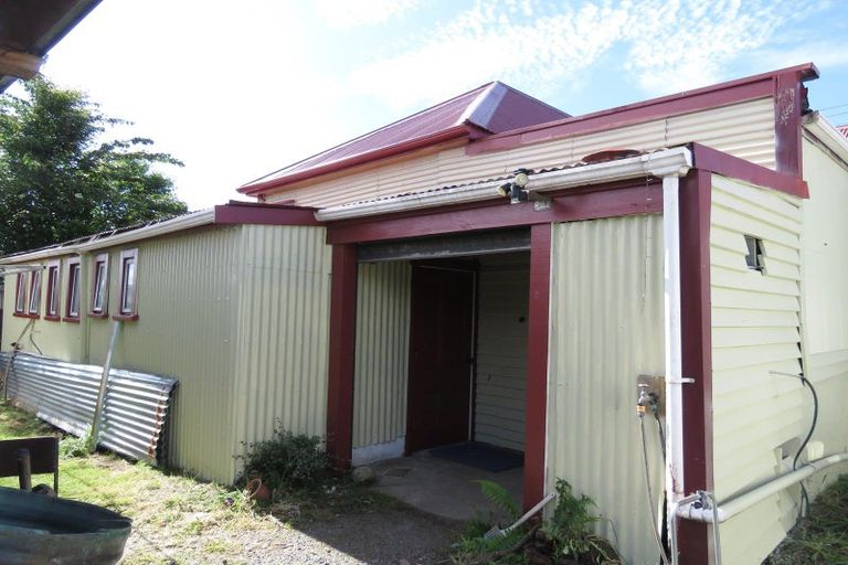 Photo of property in 69 Shiel Street, Reefton, 7830