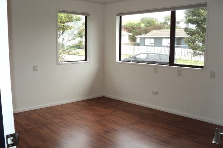 Photo of property in 18 Moki Street, Titahi Bay, Porirua, 5022