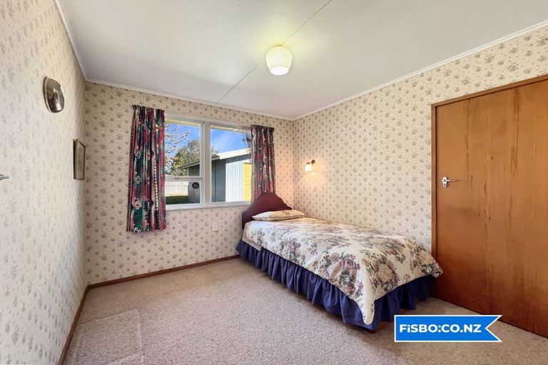 Photo of property in 96 Lipscombe Crescent, Havelock North, 4130