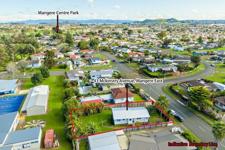 Photo of property in 43 Mckinstry Avenue, Mangere East, Auckland, 2024