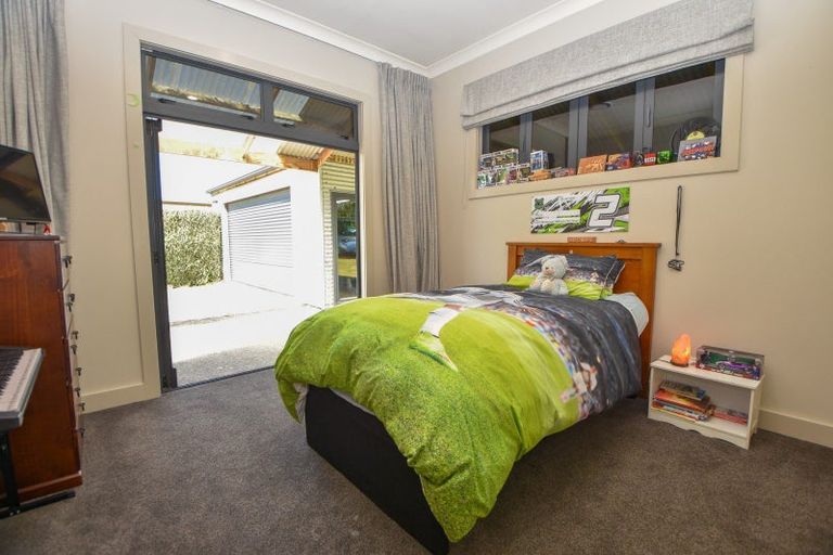 Photo of property in 20 Haringa Road, Carrington, Carterton, 5791