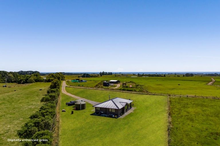 Photo of property in 229d Hoani Road, Okato, New Plymouth, 4381