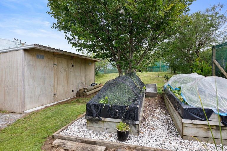 Photo of property in 109 Hursthouse Road, Tarurutangi, New Plymouth, 4372