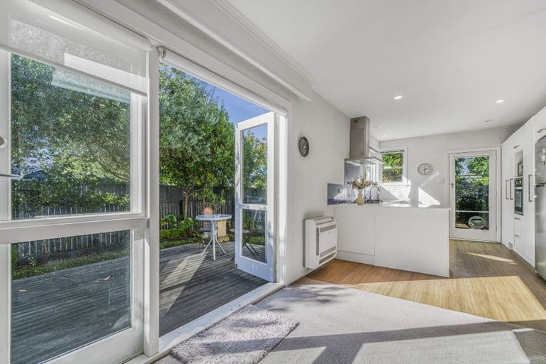 Photo of property in 41a Kotare Street, Fendalton, Christchurch, 8041