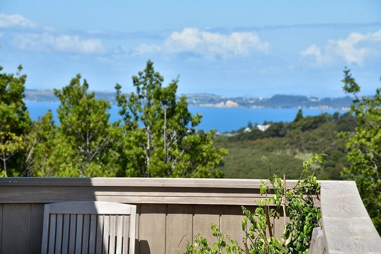 Photo of property in 240 Hillcrest Road, Wainui, 0931