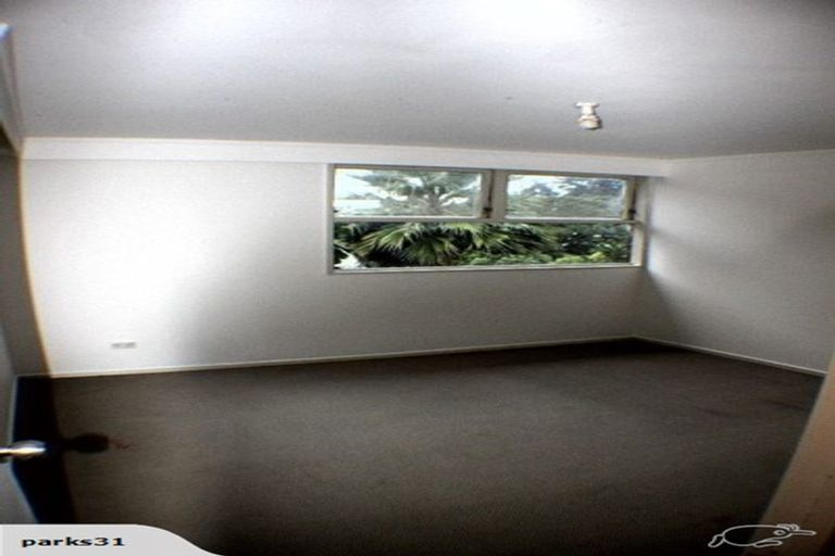 Photo of property in 93 Warner Park Avenue, Laingholm, Auckland, 0604