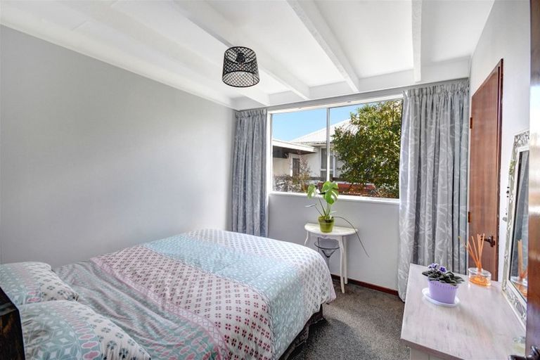 Photo of property in 253b Oxford Street, South Dunedin, Dunedin, 9012