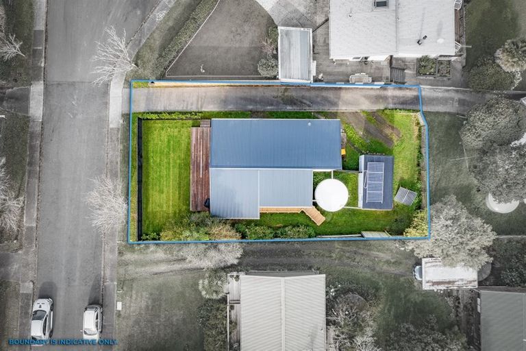 Photo of property in 13a John Road, Stanmore Bay, Whangaparaoa, 0932