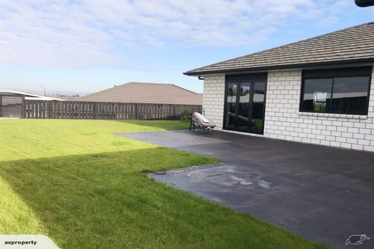 Photo of property in 16 Rigg Place, Flagstaff, Hamilton, 3210