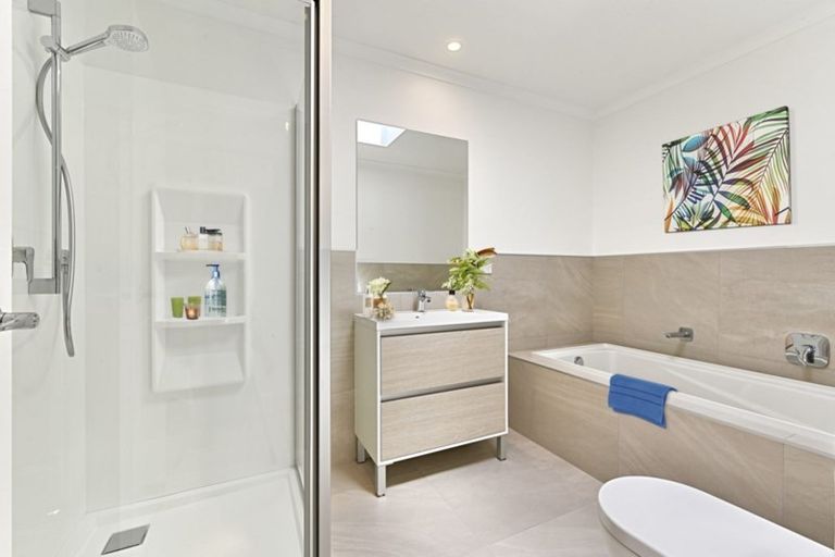 Photo of property in 4 Tamiro Road, Whenuapai, Auckland, 0618