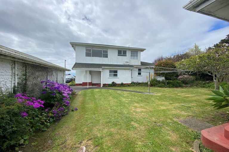 Photo of property in 45 Johnston Street, Brixton, Waitara, 4382