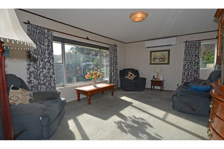 Photo of property in 27 Hinemotu Avenue, Kawerau, 3127