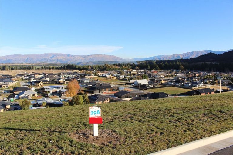 Photo of property in 14 Rosella Lane, Lake Hawea, 9382