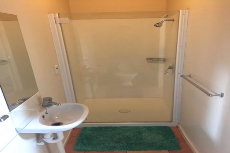 Photo of property in Metro Apartments, 6/220 Thorndon Quay, Pipitea, Wellington, 6011