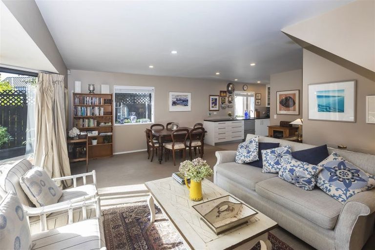 Photo of property in 3/16 Onslow Street, St Albans, Christchurch, 8014