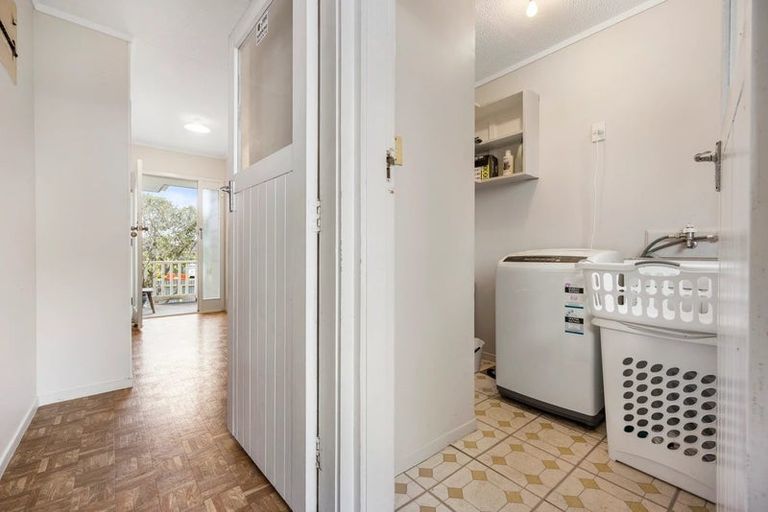 Photo of property in 4 Kirkella Crescent, Mangere East, Auckland, 2024