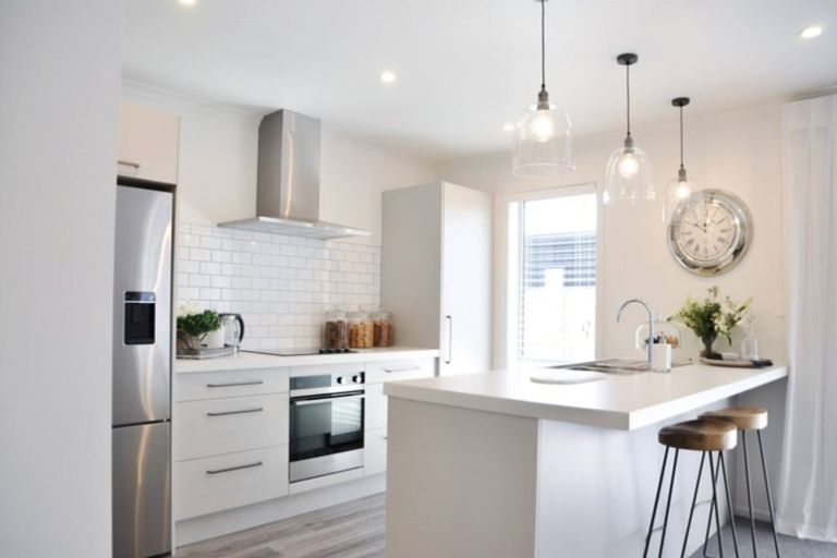 Photo of property in 16 Dune Lake Place, Ruakaka, 0116