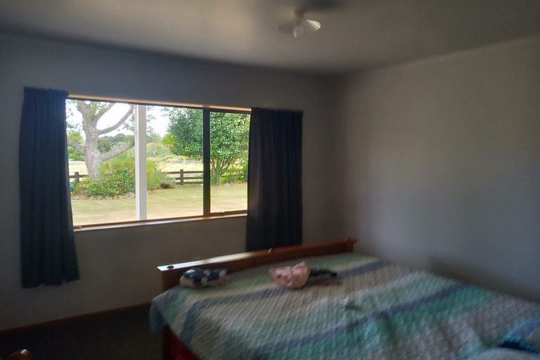 Photo of property in 80 Pataua Road North, Whareora, Whangarei, 0175