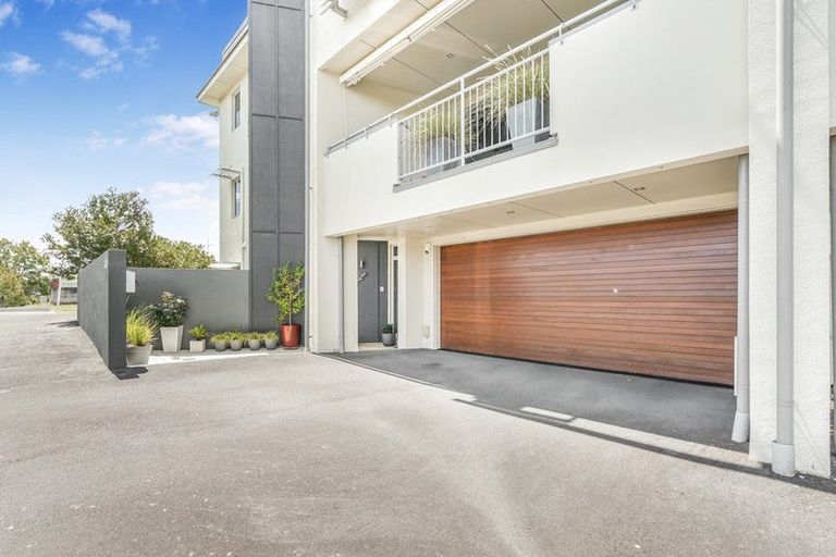 Photo of property in 44c Anglesea Street, Hamilton Central, Hamilton, 3204