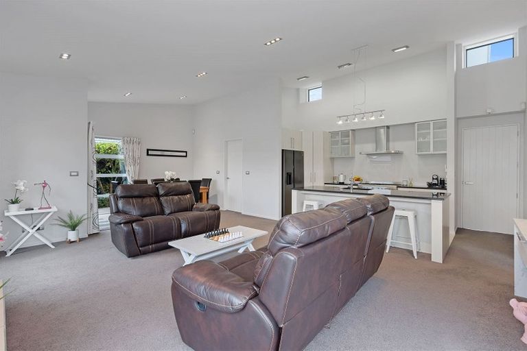 Photo of property in 28 Armour Place, Halswell, Christchurch, 8025