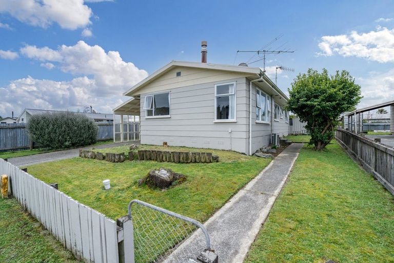 Photo of property in 10 Lauder Crescent, Heidelberg, Invercargill, 9812