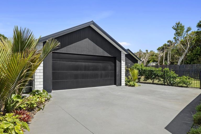 Photo of property in 23 Nadine Stanton Drive, Bell Block, New Plymouth, 4312