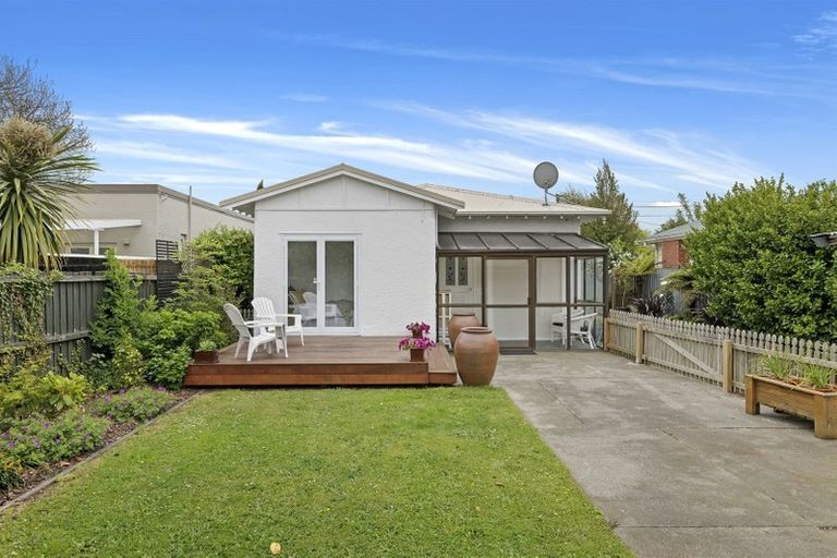 Photo of property in 64 Wychbury Street, Spreydon, Christchurch, 8024