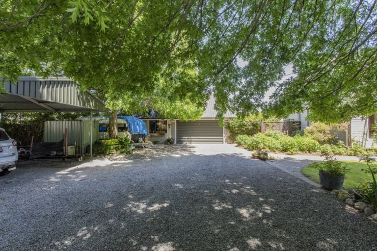 Photo of property in 3 Ron Brooking Close, Rangiora, 7400