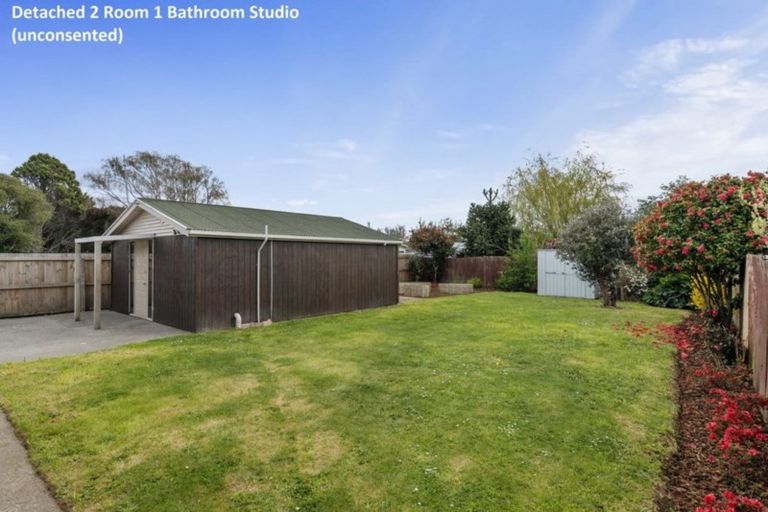 Photo of property in 333 Woodham Road, Wainoni, Christchurch, 8061