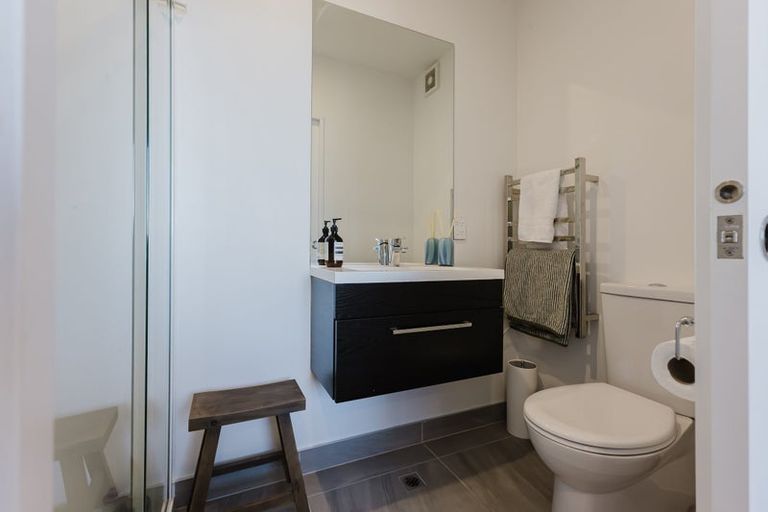 Photo of property in 14/80 Seatoun Heights Road, Seatoun, Wellington, 6022