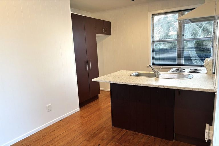 Photo of property in 1/12 President Avenue, Papakura, 2110