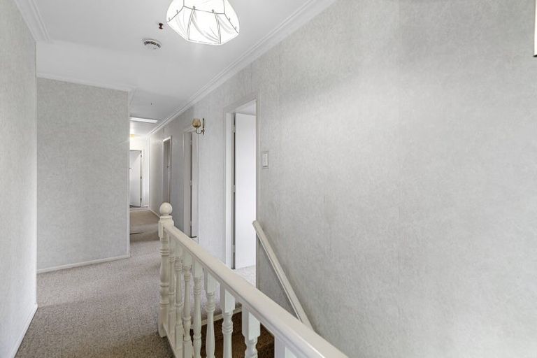 Photo of property in 22 Sutton Crescent, Hillcrest, Hamilton, 3216