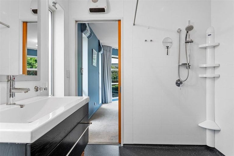 Photo of property in 15 Saddleback Green, Halswell, Christchurch, 8025