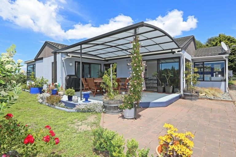 Photo of property in 72 Longview Road, Poraiti, Napier, 4182