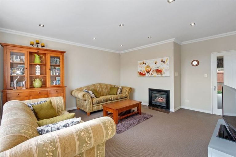 Photo of property in 17 Stationmasters Way, Prebbleton, 7604