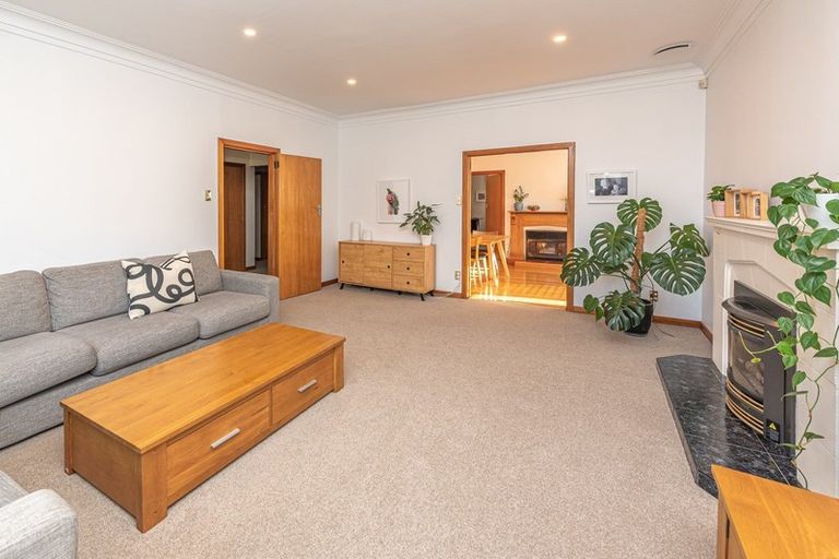Photo of property in 9 Tregarth Street, Saint Johns Hill, Whanganui, 4501