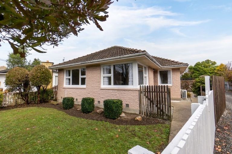 Photo of property in 1/53 Glenmore Avenue, Casebrook, Christchurch, 8051