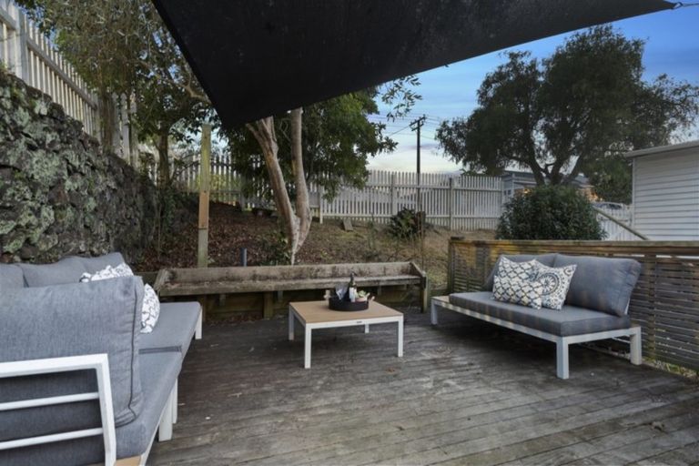 Photo of property in 9 High Street, Devonport, Auckland, 0624