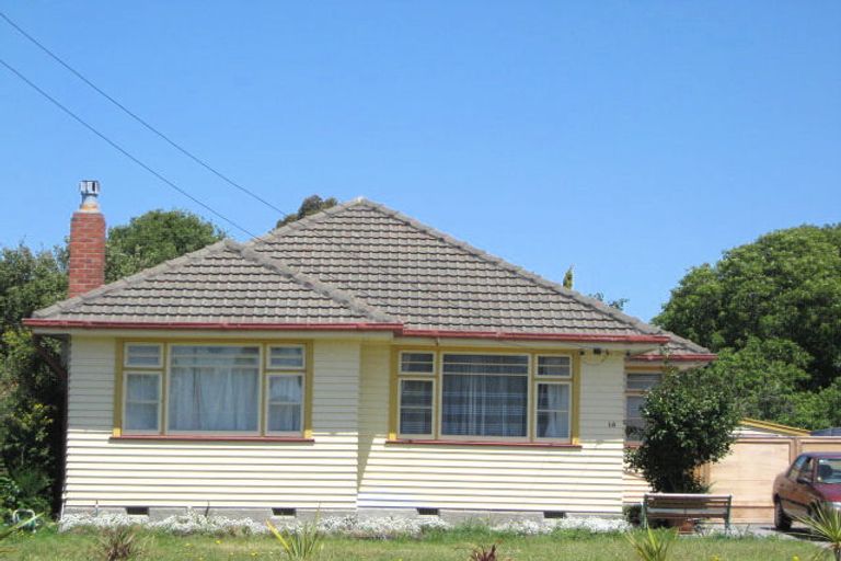 Photo of property in 14 Shortland Street, Wainoni, Christchurch, 8061