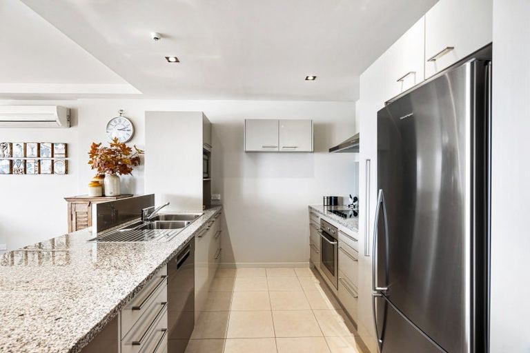 Photo of property in Northridge Apartments Stage Z, 5/22 Hospital Terrace, Hospital Hill, Napier, 4110