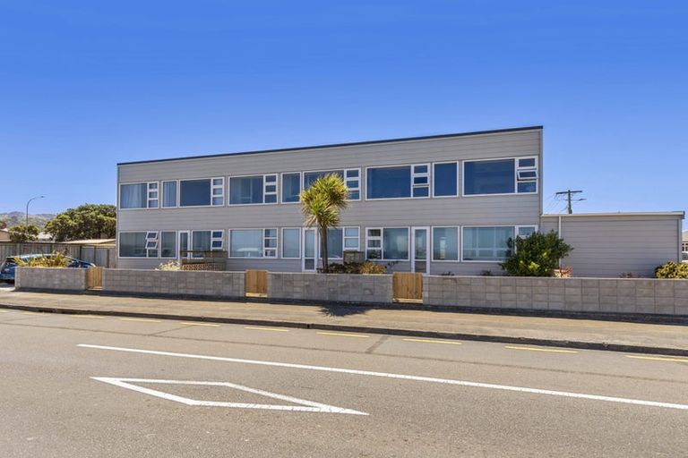 Photo of property in 1 Aurora Street, Petone, Lower Hutt, 5012