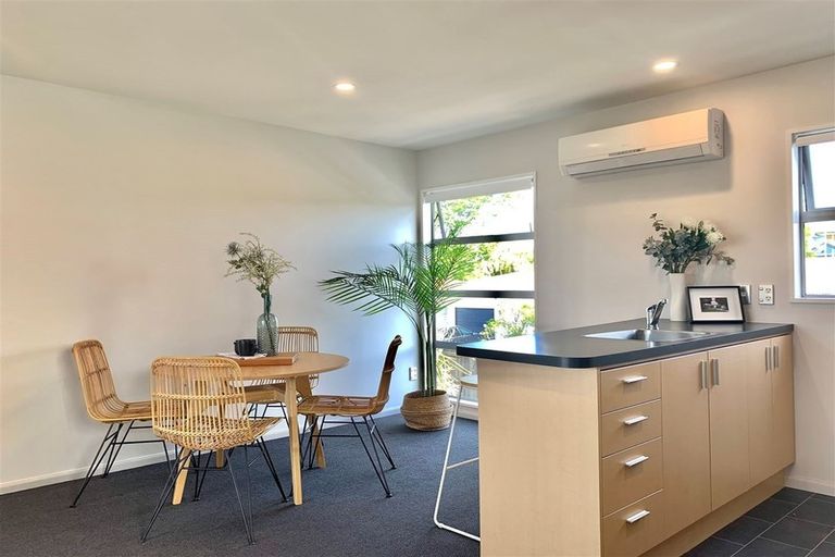 Photo of property in 130 Purchas Street, Edgeware, Christchurch, 8013