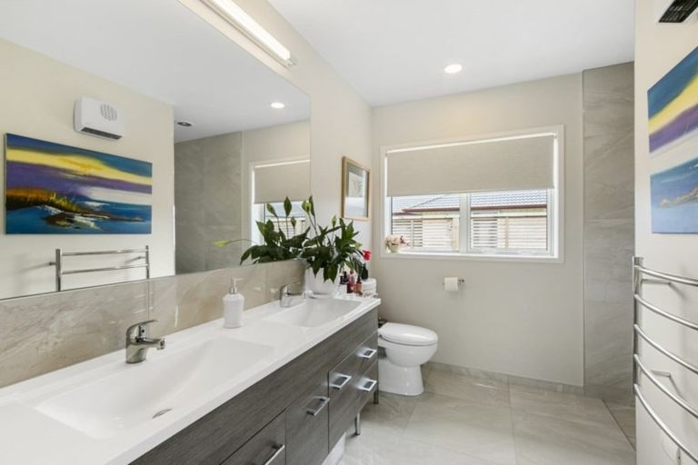 Photo of property in 12 Nolan Place, Katikati, 3129